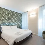 Apartman Rego - Boutique With Some Off-site In A Charming Historic District Close To Upper Town