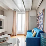 Rego - Boutique With Some Off-site In A Charming Historic District Close To Upper Town 4* Bergamo