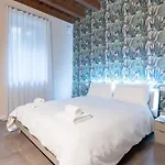 Rego - Boutique With Some Off-site In A Charming Historic District Close To Upper Town 4*