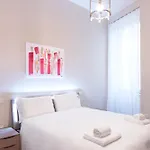 Apartamento Rego - Boutique With Some Off-site In A Charming Historic District Close To Upper Town 4*
