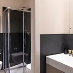 Rego - Boutique With Some Off-site In A Charming Historic District Close To Upper Town Bergamo