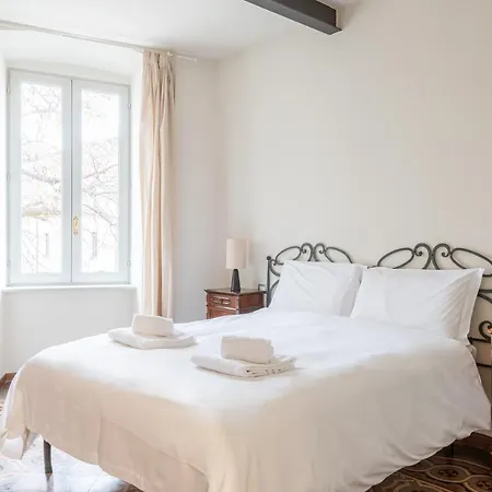 Lejlighed Rego - Boutique With Some Off-site In A Charming Historic District Close To Upper Town
