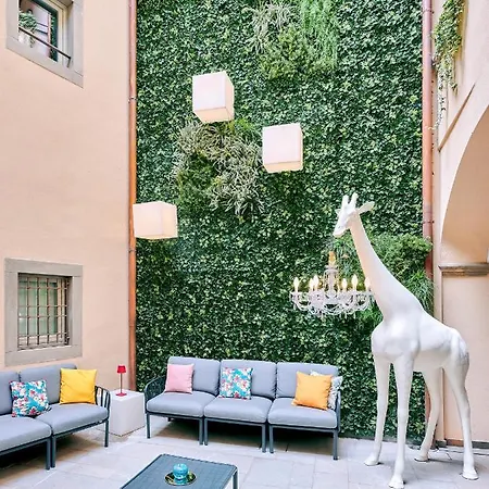 Rego - Boutique With Some Off-site In A Charming Historic District Close To Upper Town Appartamento 4*