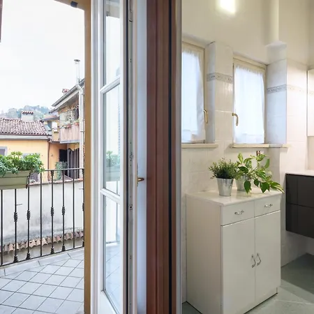 Lejlighed Rego - Boutique With Some Off-site In A Charming Historic District Close To Upper Town Bergamo