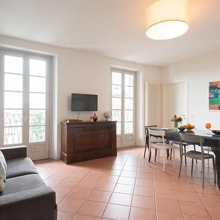 Rego - Boutique With Some Off-site In A Charming Historic District Close To Upper Town Lejlighed *