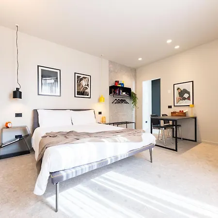 Rego San Tomaso - Boutique With Some Off-site In A Charming Historic District Close To Upper Town Bérgamo
