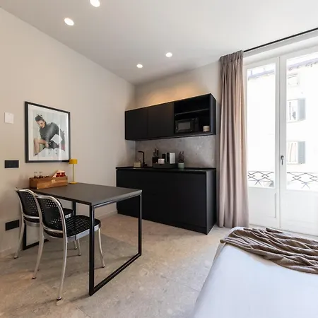 Rego - Boutique With Some Off-site In A Charming Historic District Close To Upper Town Lejlighed Bergamo