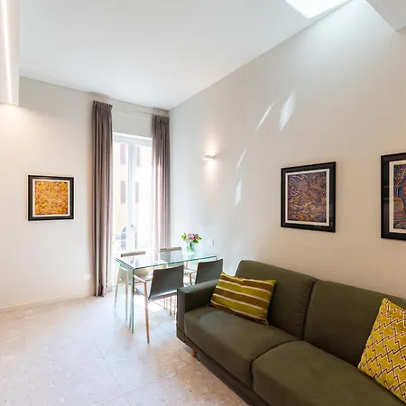 Rego San Tomaso - Boutique With Some Off-site In A Charming Historic District Close To Upper Town Apartamento 4*