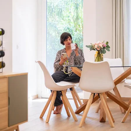 דירה Rego - Boutique With Some Off-site In A Charming Historic District Close To Upper Town