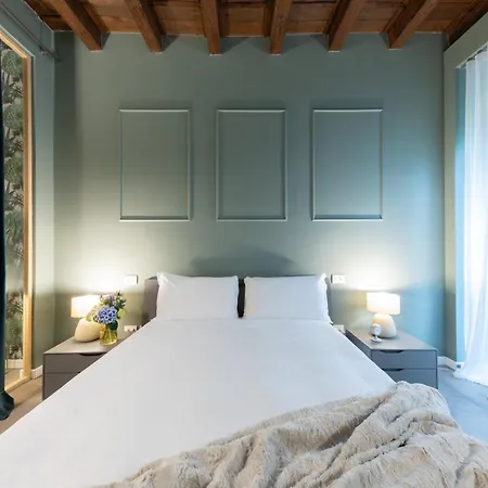Apartamento Rego San Tomaso - Boutique With Some Off-site In A Charming Historic District Close To Upper Town Bérgamo