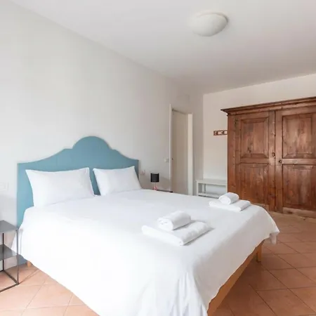 公寓 Rego - Boutique With Some Off-site In A Charming Historic District Close To Upper Town 4*