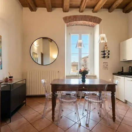 Rego - Boutique With Some Off-site In A Charming Historic District Close To Upper Town 公寓 贝尔加莫