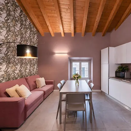 Apartamento Rego San Tomaso - Boutique With Some Off-site In A Charming Historic District Close To Upper Town