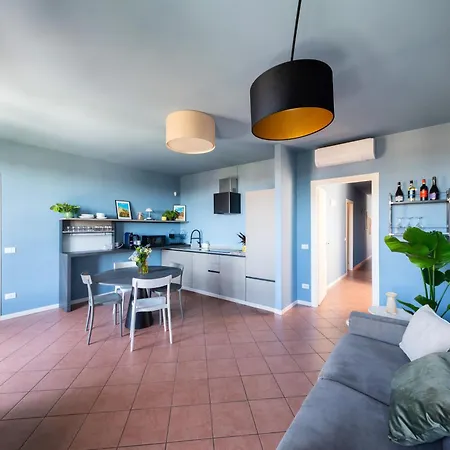 公寓 Rego San Tomaso - Boutique With Some Off-site In A Charming Historic District Close To Upper Town 贝尔加莫
