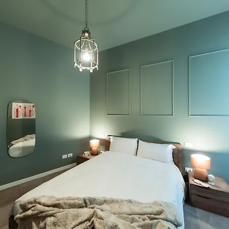 Rego San Tomaso - Boutique With Some Off-site In A Charming Historic District Close To Upper Town Apartamento