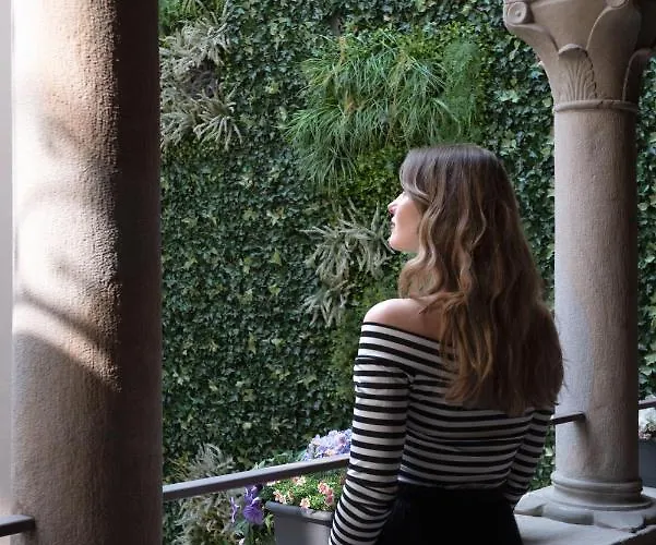 Rego - Boutique With Some Off-site In A Charming Historic District Close To Upper Town Lejlighed