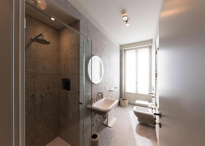 Rego - Boutique With Some Off-site In A Charming Historic District Close To Upper Town Lejlighed Bergamo