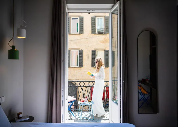 Rego - Boutique With Some Off-site In A Charming Historic District Close To Upper Town 4*