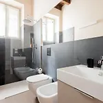 Rego - Boutique With Some Off-site In A Charming Historic District Close To Upper Town 4* 베르가모