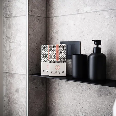 Rego - Boutique With Some Off-site In A Charming Historic District Close To Upper Town Lägenhet Bergamo