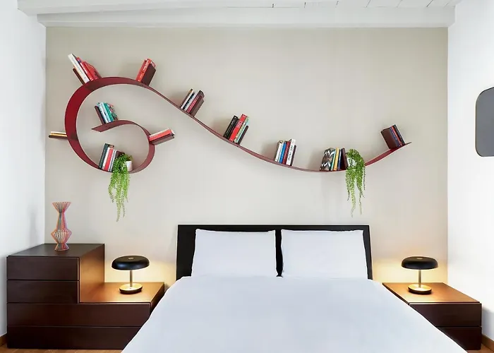 Rego - Boutique With Some Off-site In A Charming Historic District Close To Upper Town 4*