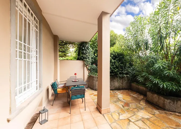 Rego - Boutique With Some Off-site In A Charming Historic District Close To Upper Town Bergamo